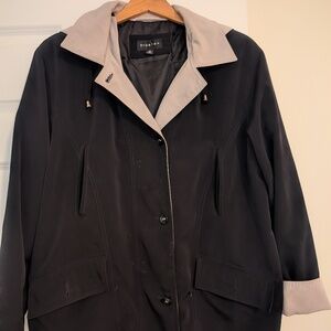 Black casual rain jacket